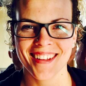 Meet your Posher, Becca